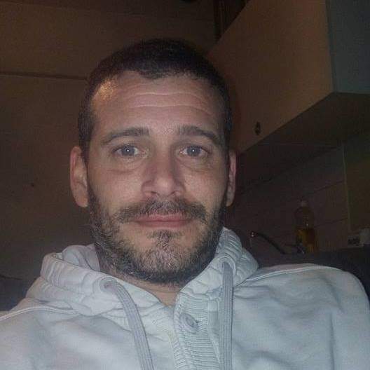 Benny, 45 ans, Fontannes