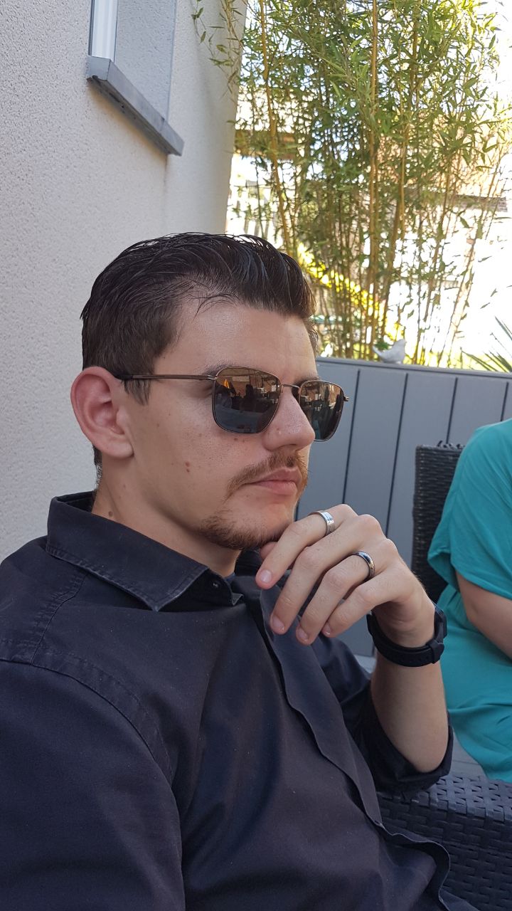 Miroslav, 28 ans, Saint-Hostien
