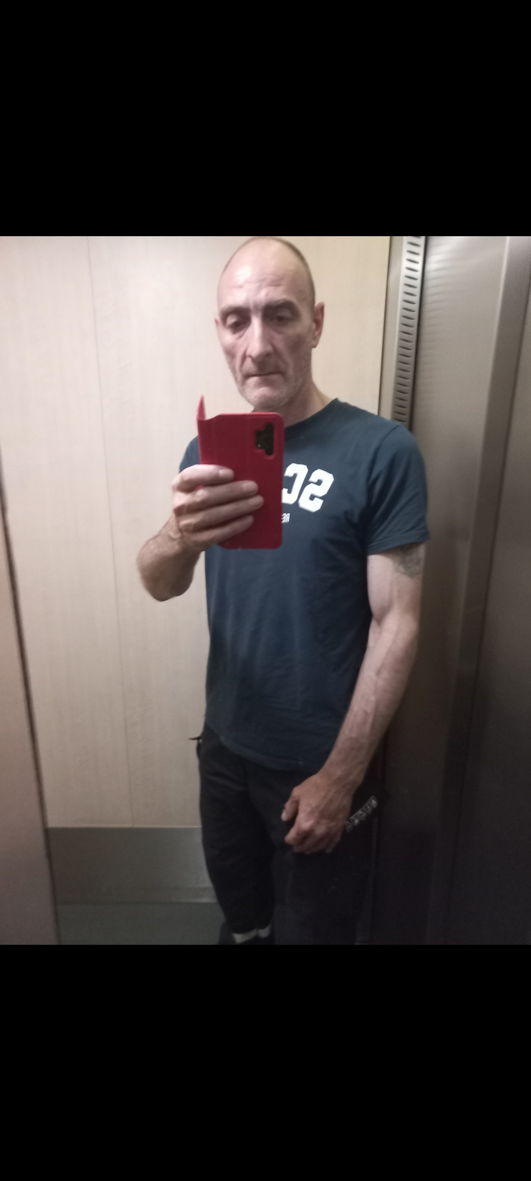 Lucius, 45 ans, Barges